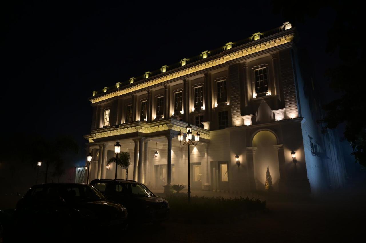 Hotel Abha Grand Alīgarh Eksteriør billede