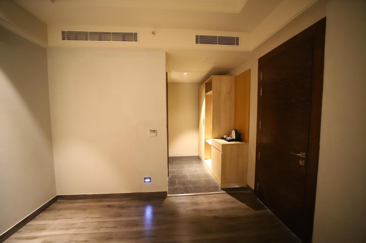 Hotel Abha Grand Alīgarh Eksteriør billede