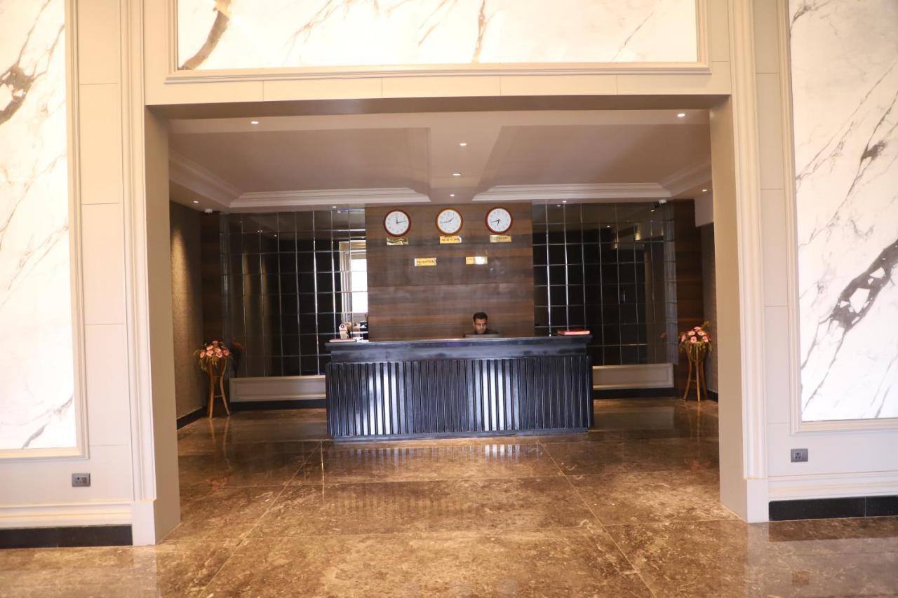 Hotel Abha Grand Alīgarh Eksteriør billede